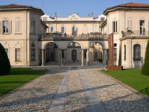 Galleria permanente nel parco di Villa Recalcati